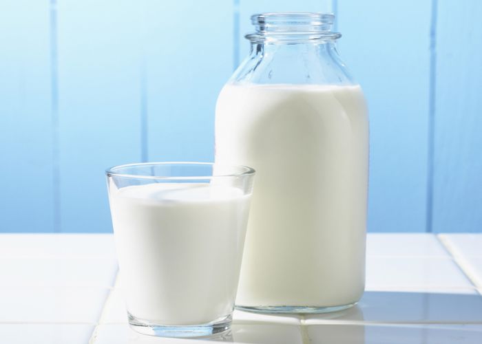 Những lưu ý khi cho trẻ uống sữa