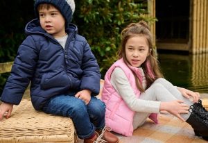 Tại sao phải chọn size quần áo khi mua cho bé