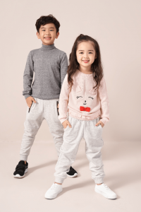 Chọn size tăng thêm 1 bậc cho bé