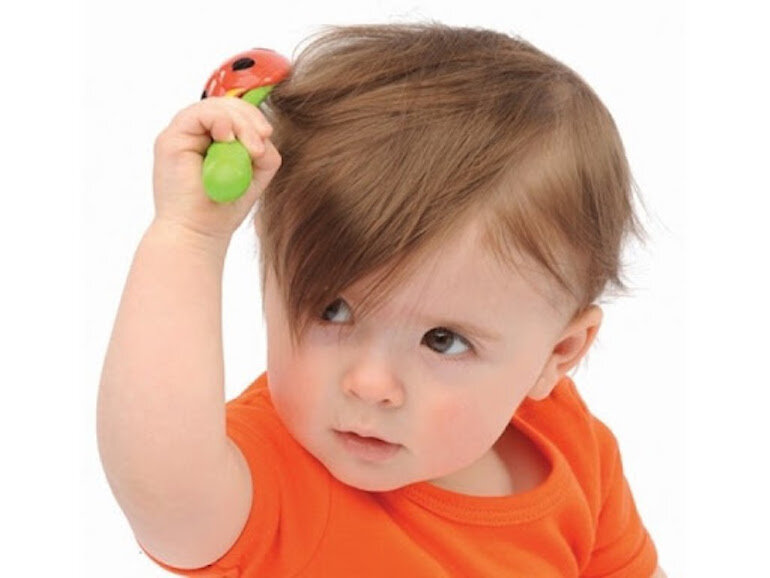 Cách chăm sóc các kiểu tóc bé trai 2 tuổi