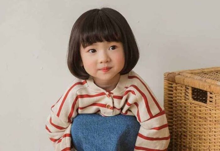 Tóc Tomboy Hàn Quốc cho bé gái mặt tròn